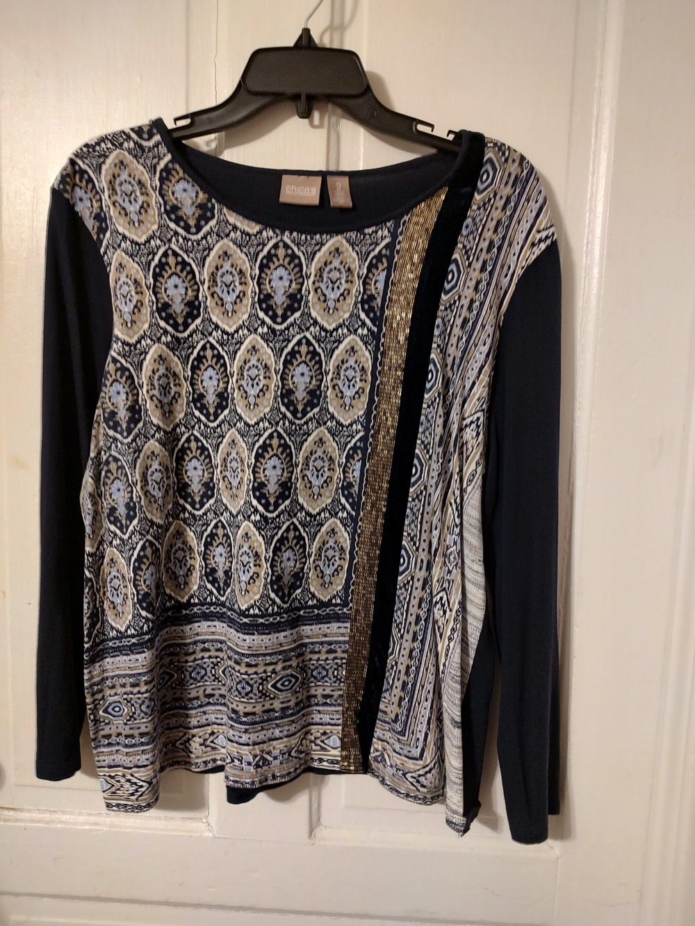 Chico's Navy Patterned Long-Sleeve Mixed Print Top